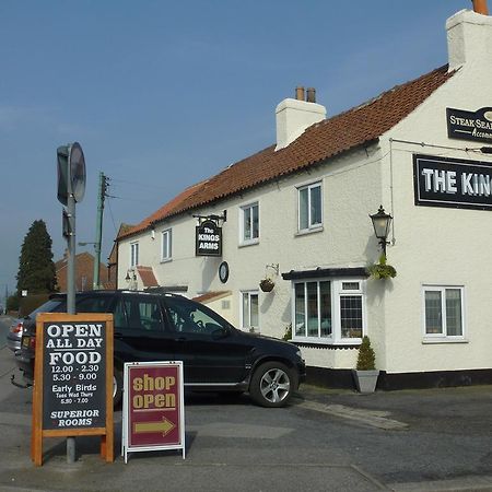 Kings Arms Hotel เทิร์สก์ ภายนอก รูปภาพ